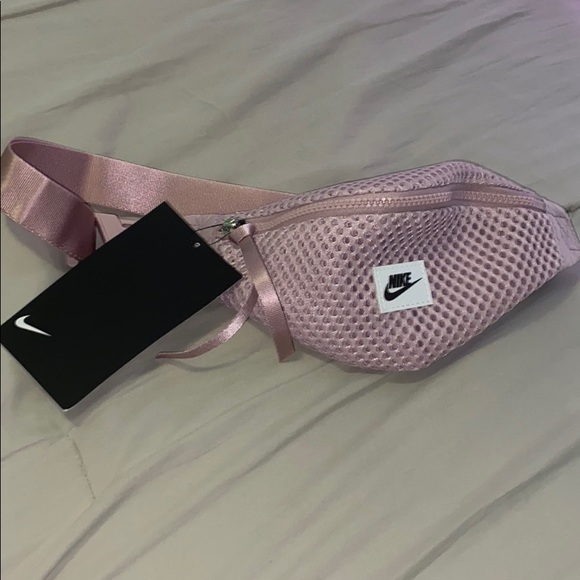 nike mesh fanny pack